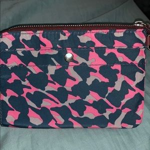 Fossil wristlet